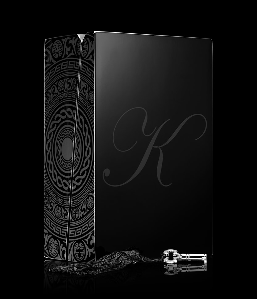 Straight to Heaven, white cristal Woodsy perfume, 50 ml parfum et clutch